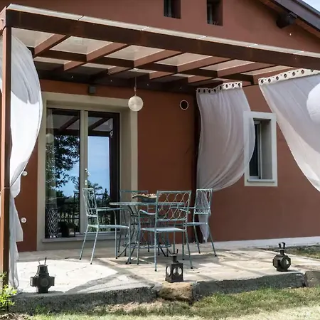 Casa Quercuum Dimorae Vakantiehuis *